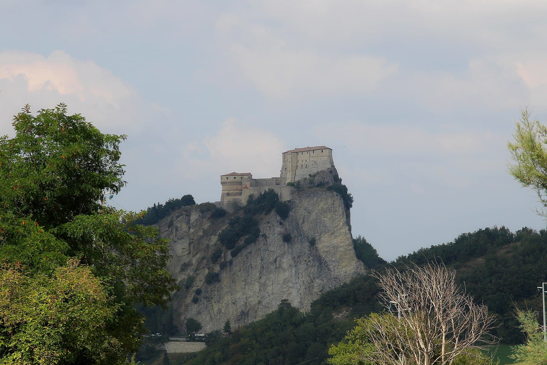 Rocca di San Leo, the inaccessible medieval fortress in the Apennines of the Marche region where Count Cagliostro was imprisoned in the windowless Pozzetto cell and died in 1795